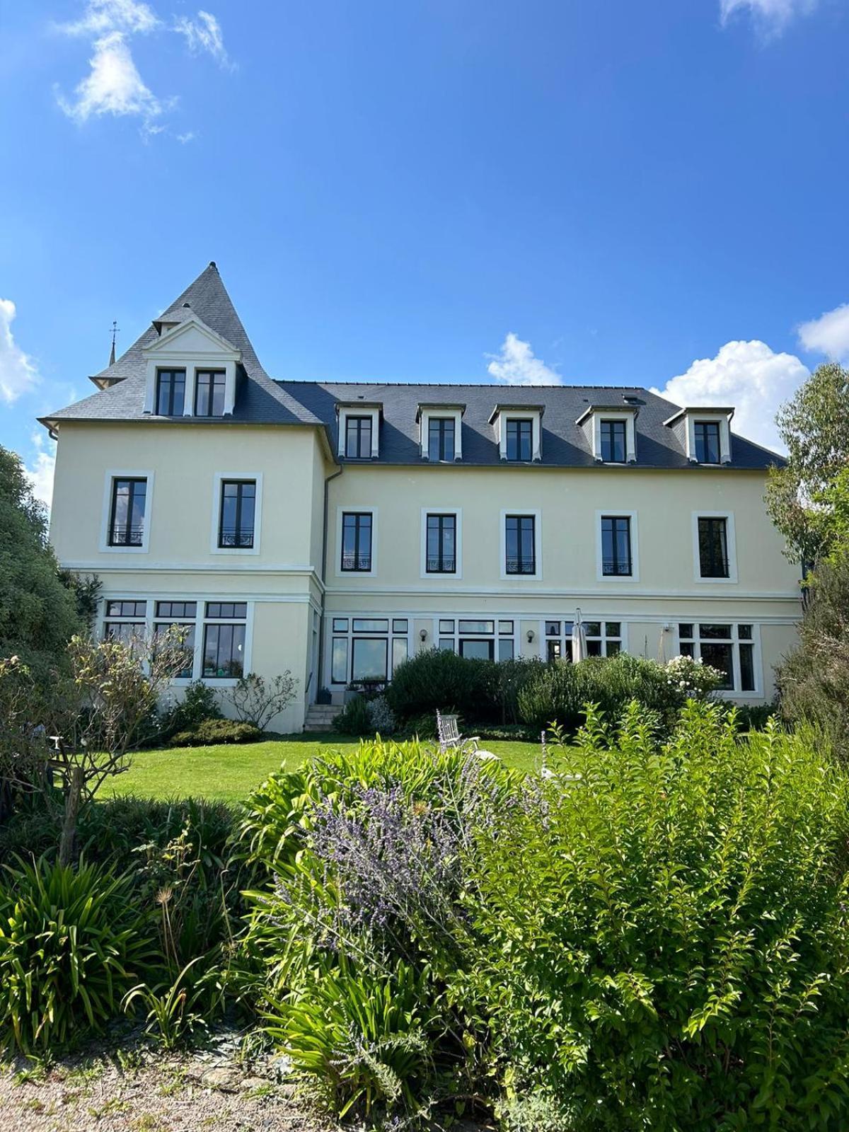 Hotel De France Saint-Pol-de-Léon Exterior foto