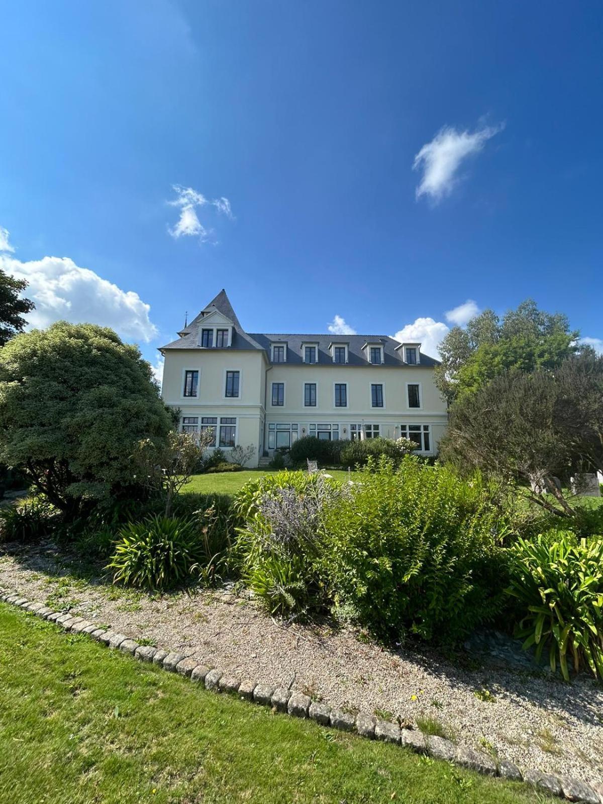 Hotel De France Saint-Pol-de-Léon Exterior foto